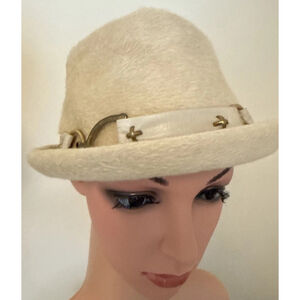 YSL Yves Saint Laurent Paris Sigma Zephyr Tan Felt Hat Vintage Chic
